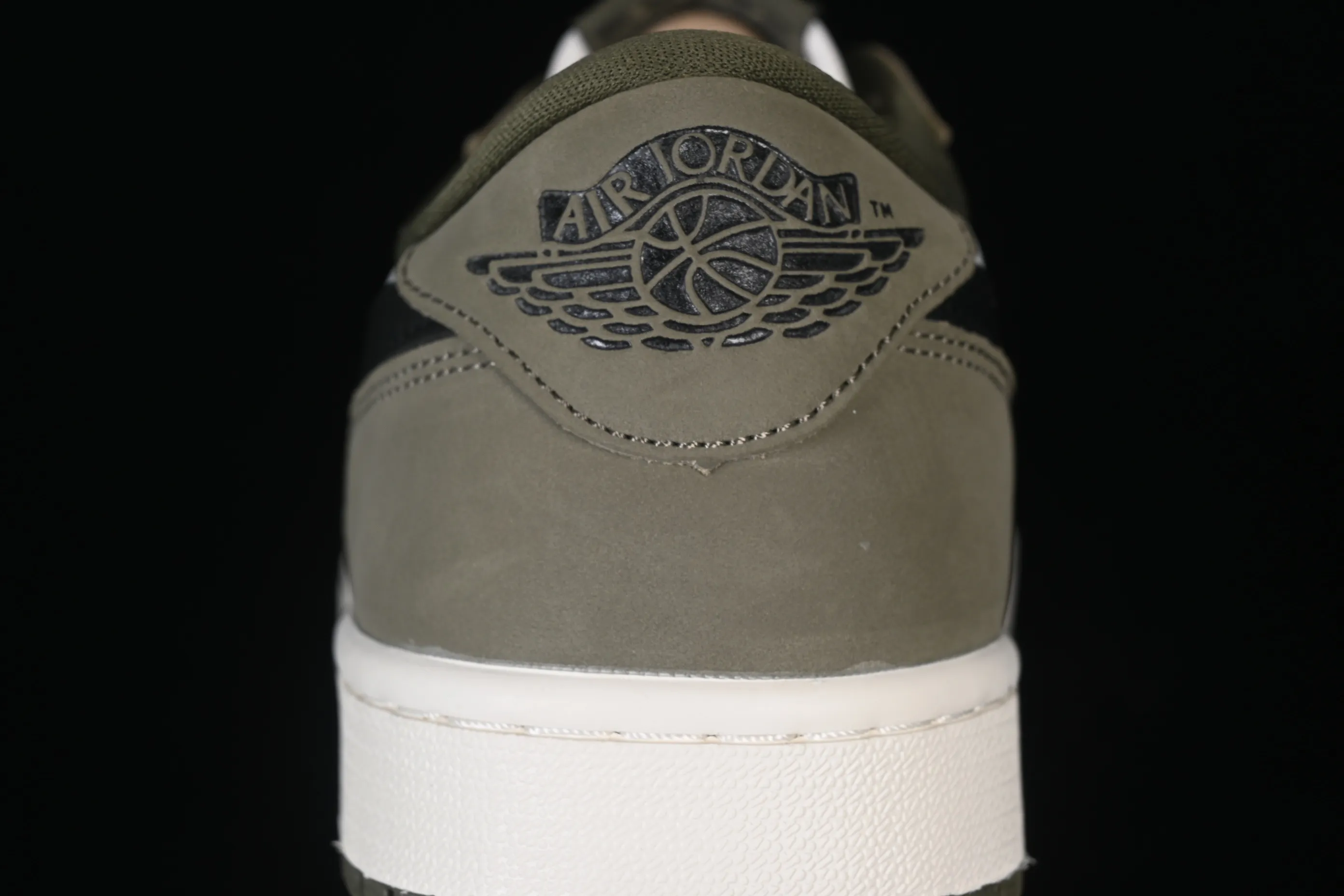All categories Air Jordan Jordan series basketball shoes Air Jordan 1 Low Z version Travis Scott x Air Jordan 1 Low OG AJ1 Joe 1 undercut low top HQ6998-200